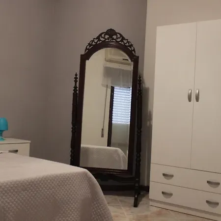Casa Chiarenza بيت ضيافة كاستيلاّماري ديل غو