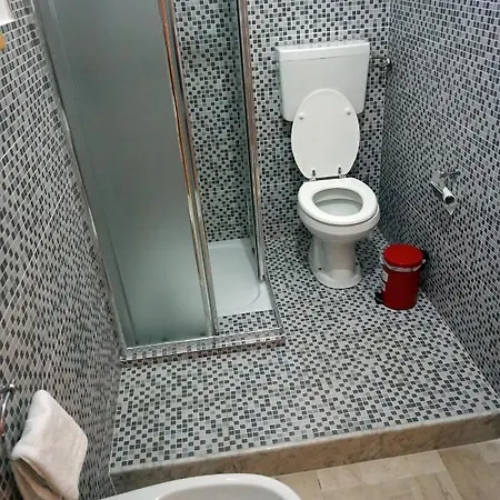 Casa Chiarenza كاستيلاّماري ديل غو