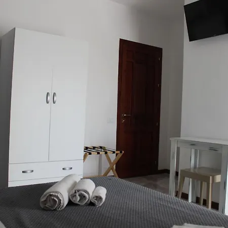 Casa Chiarenza 2*