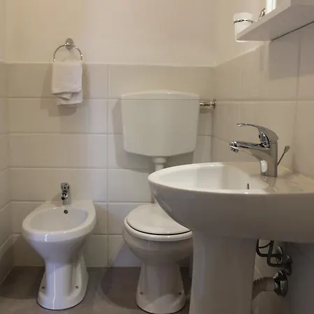 بيت ضيافة Casa Chiarenza
